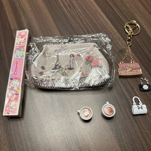 Adorable bundle - Picture 2 of 6